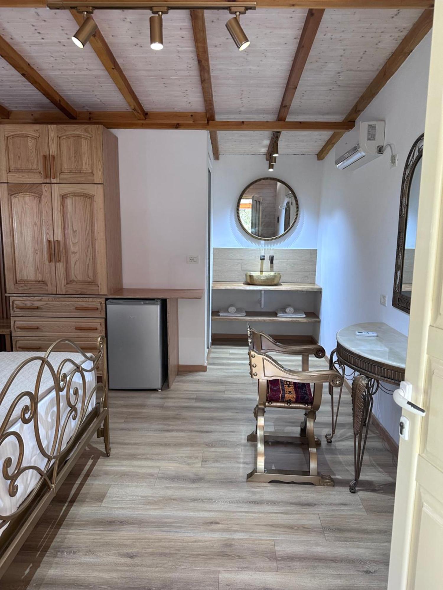 Nashos Bungalows Himare Fshat 外观 照片
