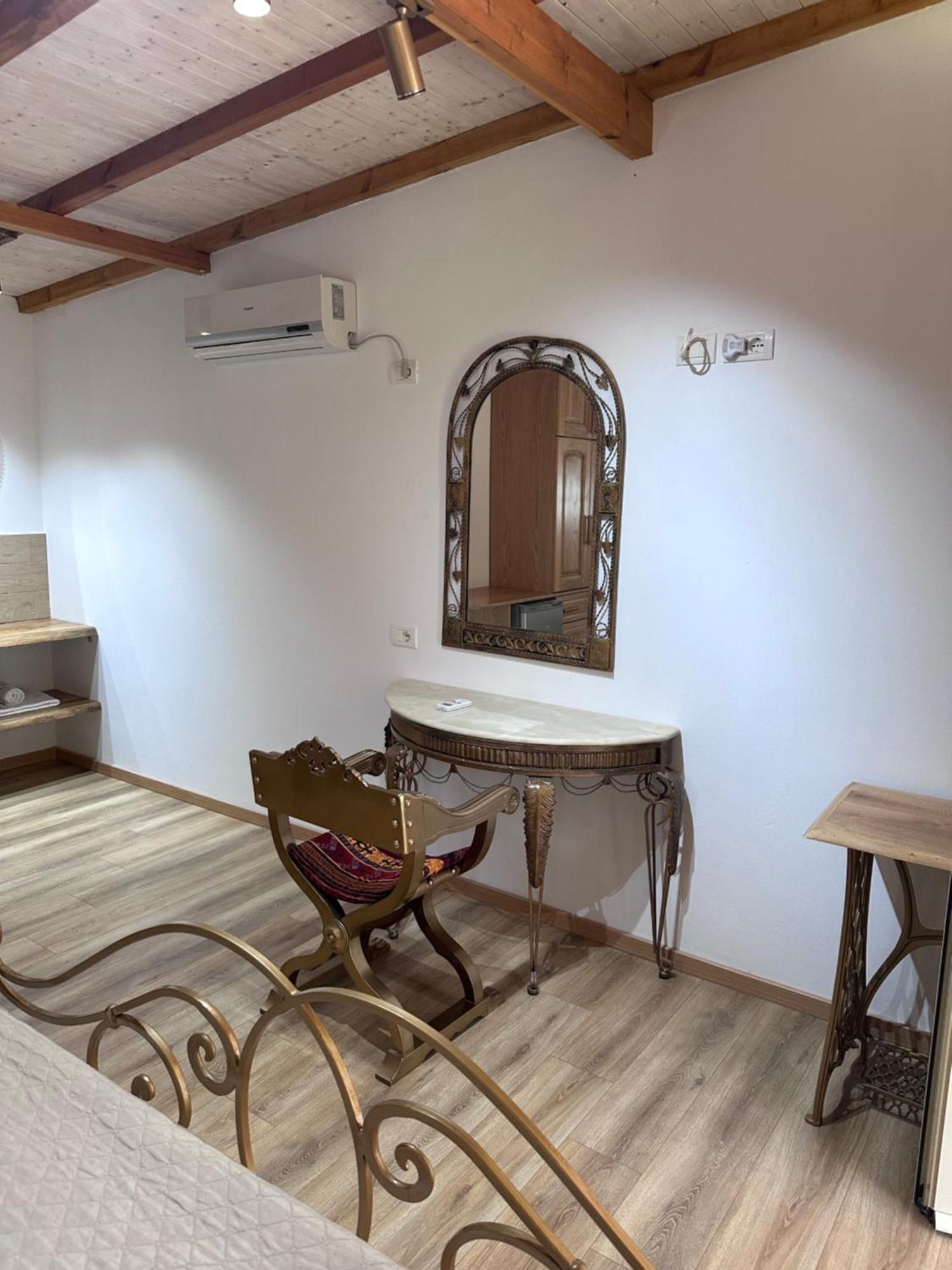 Nashos Bungalows Himare Fshat 外观 照片