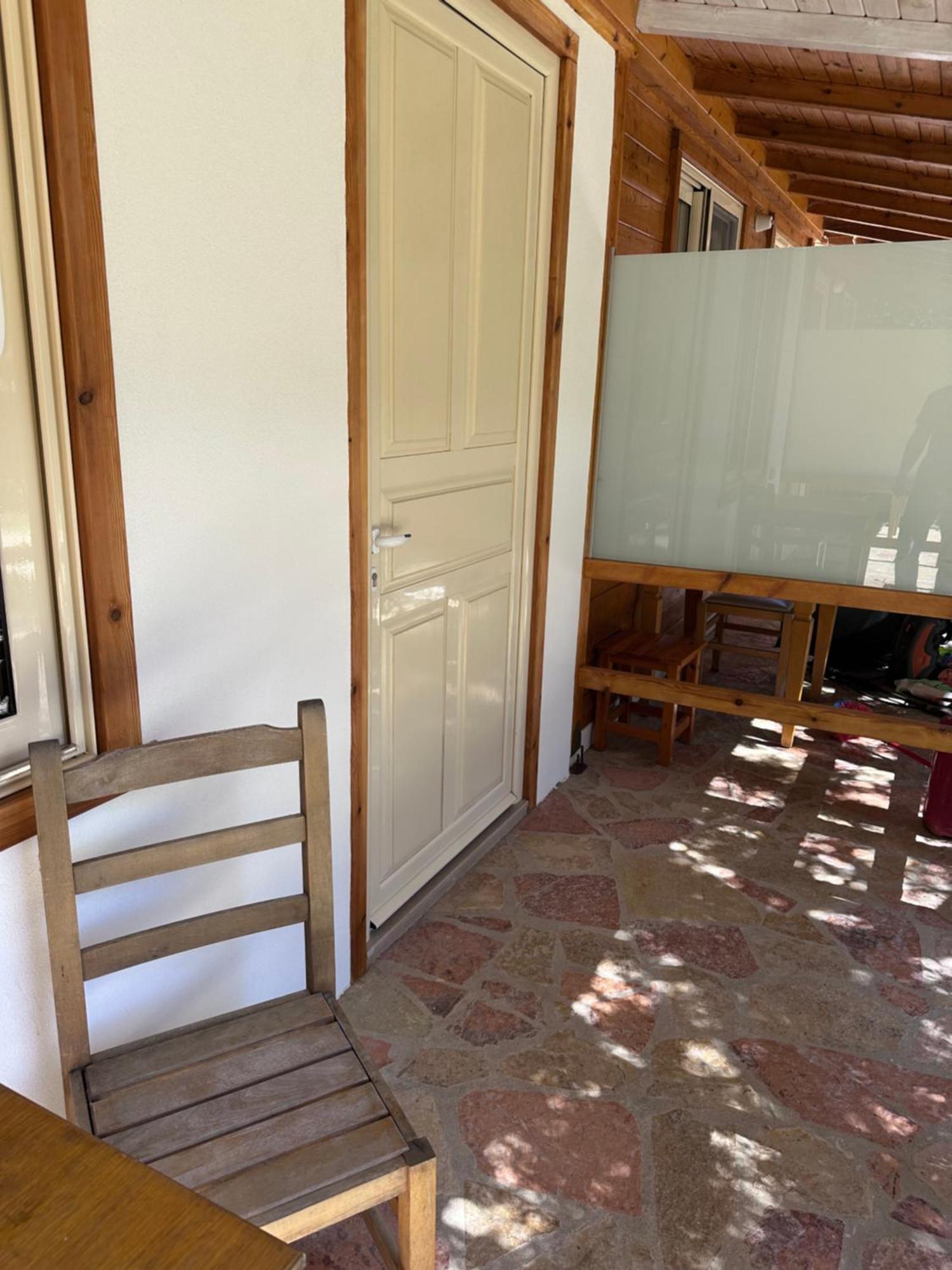 Nashos Bungalows Himare Fshat 外观 照片